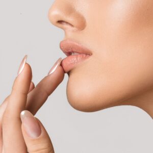Embellecimiento de Labios con A.H.
